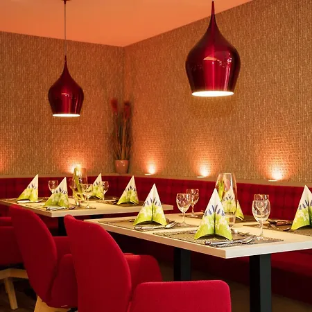 罗塔勒霍夫酒店 酒店